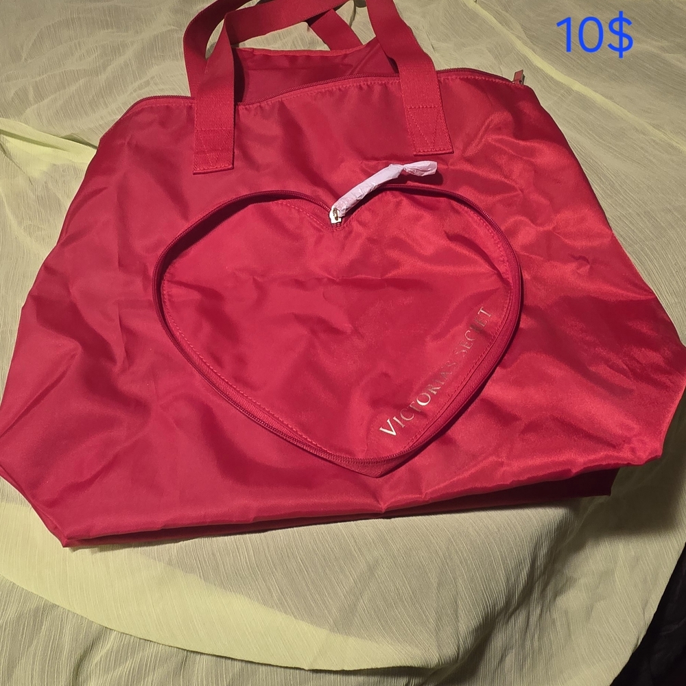 Victoria's Secret Vibrant Red Heart Tote